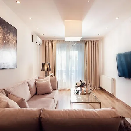 Maison Downtown Luxury Apartments! Zakynthos Town Exterior photo