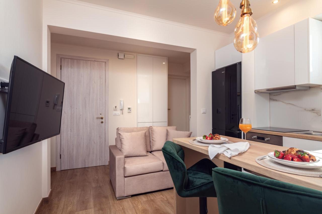 Maison Downtown Luxury Apartments! Apartament Zakintos